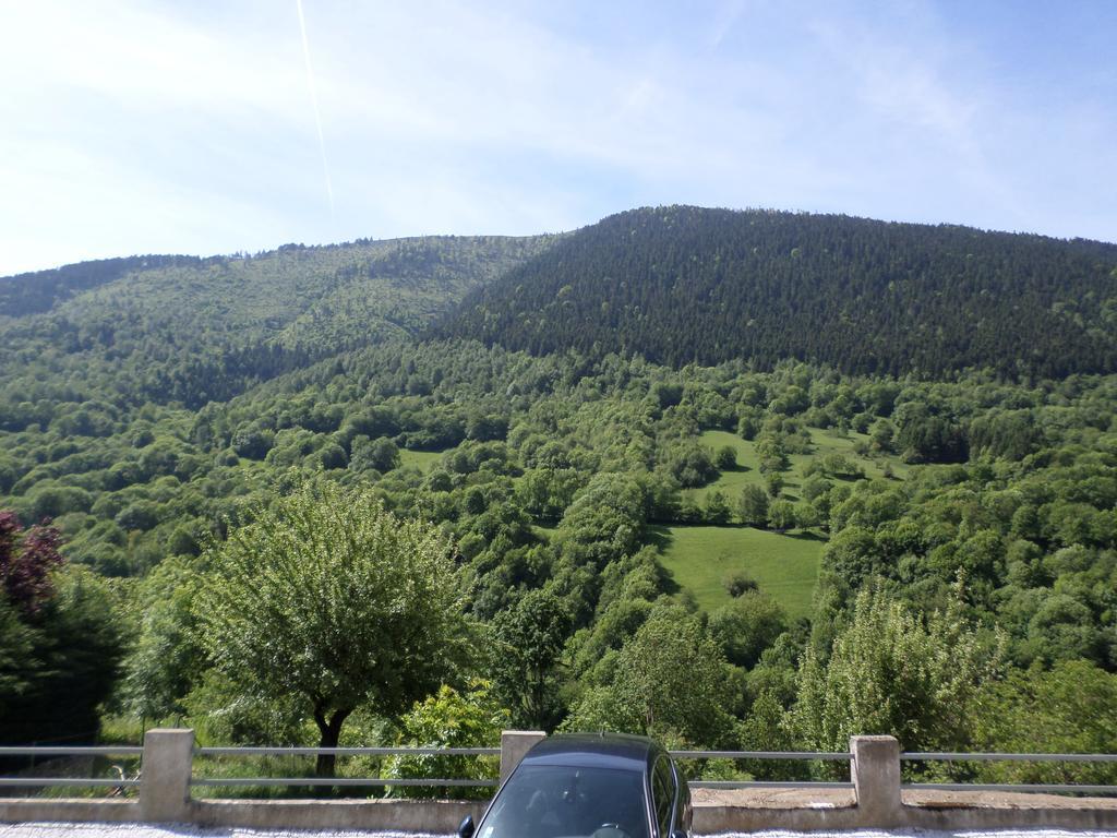 L'Esquerade Apartment Castillon-de-Larboust Стая снимка
